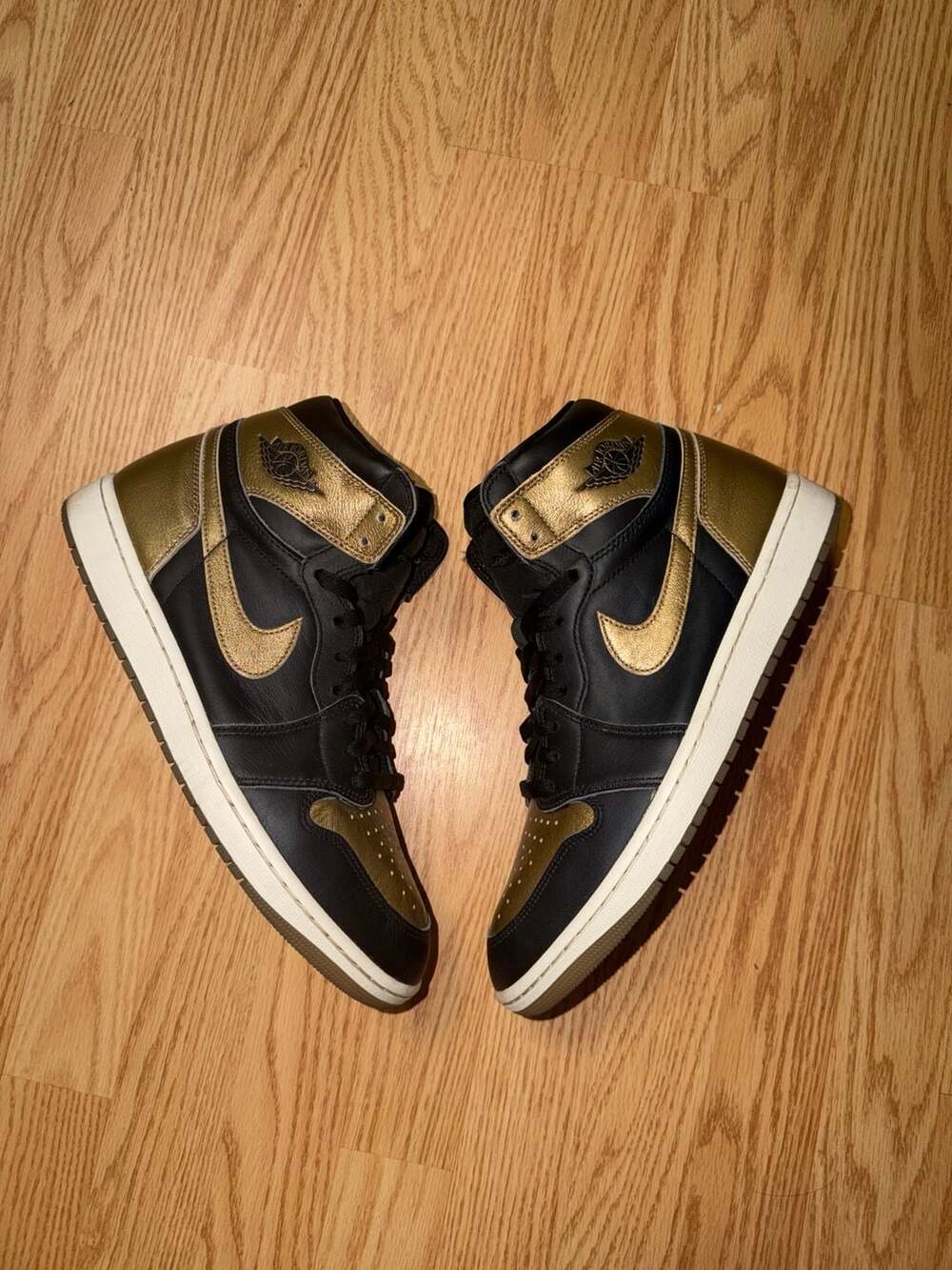 Jordan 1 High OG Black Metallic Gold DZ5485-071‼️SHIP FAST‼️SZ 12M NO BOX